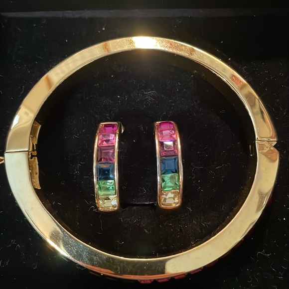 Gemstone Bracelet and Earring Set - Picture 2 of 7